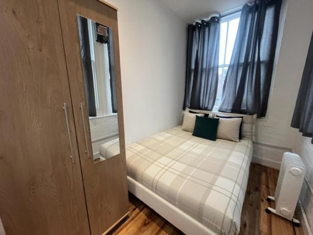 Tree Apartments Goswell Road Ec1 Angel Лондон Экстерьер фото